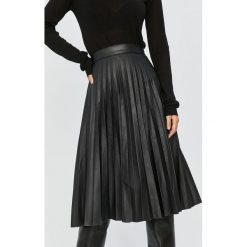 Answear Lab - Spódnica. Czarne spódniczki damskie Answear Lab, na co dzień, s, bez wzorów, ze skóry, casualowe, midi, rozkloszowane. Za 159,90 zł.