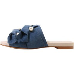Chodaki damskie: Kurt Geiger Klapki blue