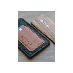 SEAL S etui na telefon. Szare etui damskie marki Boogie, z wełny. Za 34,00 zł.
