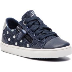 Trampki GEOX - J Gisli G. C J924NC 0SBNF C0673 M Navy/Silver. Niebieskie trampki dziewczęce Geox, bez wzorów, z gumy, na sznurówki. W wyprzedaży za 119,00 zł.