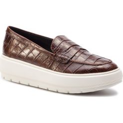 Półbuty GEOX - D Kaula D D84AND 0006Y C0013 Brown. Pomarańczowe półbuty damskie Geox, z aplikacjami, ze skóry ekologicznej, bez obcasa, na obcasie, bez zapięcia. Za 519,00 zł.