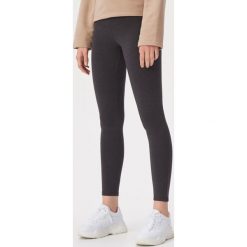 Bawełniane legginsy - Szary. Szare legginsy damskie Sinsay, s, bez wzorów, z bawełny. Za 19,99 zł.