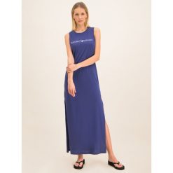 Sukienka plażowa Emporio Armani 262635 0P340 15434. Fioletowe sukienki damskie Emporio Armani, na plażę, s, bez wzorów, bez kołnierzyka, bez rękawów. W wyprzedaży za 239,00 zł.