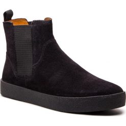 Sztyblety VAGABOND - Luis 4682-140-20 Black. Czarne sztyblety męskie Vagabond, ze skóry, bez zapięcia. W wyprzedaży za 319,00 zł.