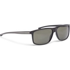 Okulary przeciwsłoneczne BOSS - 0875/S Black/Crysblk YPP. Czarne okulary przeciwsłoneczne męskie wayfarery marki Boss, z tworzywa sztucznego. W wyprzedaży za 559,00 zł.