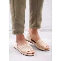 Beżowe Espadryle Nutrition. Brązowe espadryle damskie Born2be, w paski, bez obcasa. Za 49,99 zł.