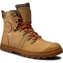 Trapery PALLADIUM - Pallabrouse Hikr Lp 95140-278-M Amber Gold/Red/Gum. Brązowe buty zimowe damskie Palladium, z materiału. W wyprzedaży za 319,00 zł.