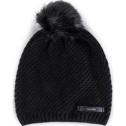 Czapki damskie: Czapka damska CALVIN KLEIN BLACK LABEL – Ck Twist Beanie K60K603740 001
