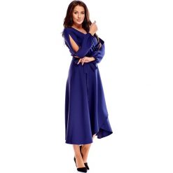 Sukienka kopertowa midi. Sukienki damskie e-margeritka.pl, na co dzień, bez wzorów, z elastanu, eleganckie, z dekoltem w serek, bez rękawów, długie, midi, rozkloszowane. Za 164,99 zł.