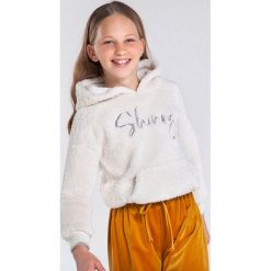 Mayoral - Bluza dziecięca 128-167 cm. Bluzy dziewczęce Mayoral, z nadrukiem, z poliesteru, bez rękawów, z kapturem. Za 140,90 zł.