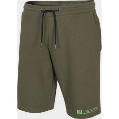 Spodenki dresowe męskie SKMD601 - khaki - Outhorn. Brązowe spodenki i szorty męskie Outhorn, m, bez wzorów, z dzianiny. Za 69,99 zł.