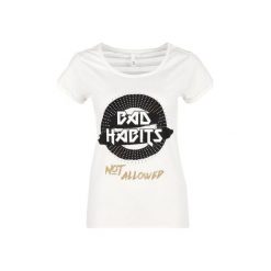 S.Oliver T-Shirt Damski M Kremowy. Białe bluzki damskie marki S.Oliver, s, w paski, klasyczne, z klasycznym kołnierzykiem. W wyprzedaży za 81,00 zł.