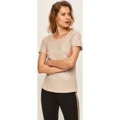 Only Play - T-shirt. Czarne bluzki damskie Only Play, s, z nadrukiem, z bawełny, z okrągłym kołnierzem. Za 59,90 zł.
