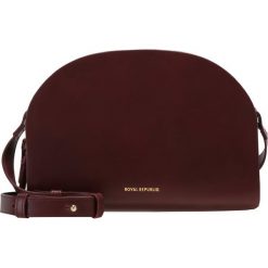 Torebki klasyczne damskie: Royal RepubliQ GALAX CURVE Torba na ramię bordeaux