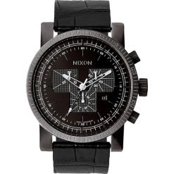 Zegarek kwarcowy "Magnacon Leather II" w kolorze czarnym. Czarne, analogowe zegarki męskie Nixon, ze stali. W wyprzedaży za 929,95 zł.