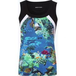 Marc Cain Sports - Top damski, niebieski. Niebieskie topy damskie Marc Cain Sports, z nadrukiem, z kontrastowym kołnierzykiem. Za 699,95 zł.