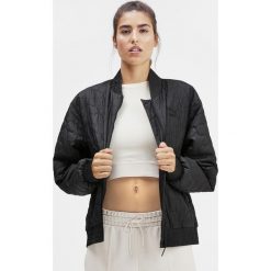 Puma Kurtka Czarny. Czarne kurtki damskie Puma, na wiosnę, s, bez wzorów, z poliesteru, bez kaptura. Za 343,95 zł.