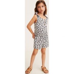 Mango Kids - Kombinezon dziecięcy Saray 104-164 cm. Szare kombinezony dziewczęce Mango Kids, bez wzorów, z bawełny, bez rękawów. W wyprzedaży za 29,90 zł.