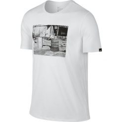 Nike Koszulka męska Football Photo Tee biała r. XL (789387-100). Białe t-shirty męskie Nike, xl, do piłki nożnej. Za 94,90 zł.