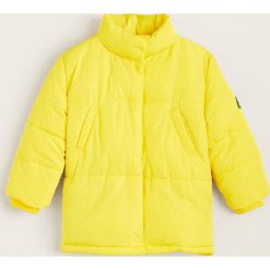 Mango Kids - Kurtka dziecięca Street 80-104 cm. Żółte kurtki dziewczęce marki Mango Kids, z bawełny, street, krótkie. W wyprzedaży za 39,90 zł.
