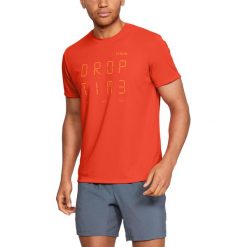 Under Armour Graphic Time Koszulka Czerwony. Czerwone podkoszulki męskie Under Armour, s, z nadrukiem, z poliesteru, z krótkim rękawem. Za 171,95 zł.