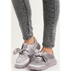 Szare Buty Sportowe Pinky Winky. Buty sportowe damskie Born2be. Za 29,99 zł.