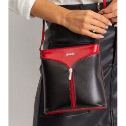 Torebka damska listonoszka skóra naturalna pasek. Czerwone listonoszki damskie ROVICKY, na co dzień, w paski, z jeansu, eleganckie, na ramię, bez dodatków. Za 108,90 zł.