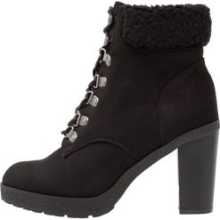 Botki damskie: New Look Wide Fit WIDE FIT CHIKER Botki na obcasie black