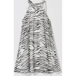 Sukienka z dekoltem halter Eco Aware -. Sukienki damskie Mohito, bez wzorów, bez kołnierzyka, bez rękawów. W wyprzedaży za 59,99 zł.