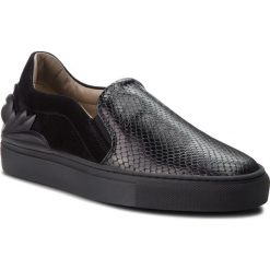 Tenisówki VERSACE COLLECTION - LSD578C LSPCC L419 Nero/Nero/Fdo Nero. Czarne półbuty damskie marki Versace Collection, bez wzorów, ze skóry, bez zapięcia. W wyprzedaży za 789,00 zł.