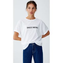 T-shirty damskie: Biała koszulka z napisem z przodu