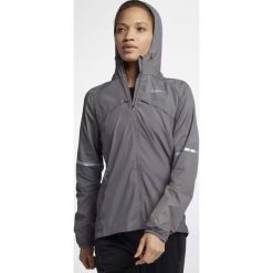 Kurtka Nike Shield Jacket W Szara. Szare kamizelki damskie Nike, s, bez wzorów, bez kaptura. Za 199,99 zł.