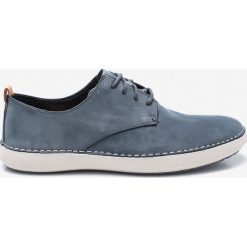 Clarks - Półbuty Komuter Walk. Niebieskie półbuty męskie sznurowane marki Clarks, na co dzień, ze skóry, z okrągłym noskiem. W wyprzedaży za 249,90 zł.