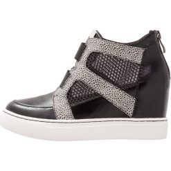 Trampki damskie slip on: Maria Mare CITY Tenisówki i Trampki wysokie black/drop black