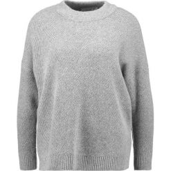 Swetry klasyczne damskie: Selected Femme SFRIFA HIGHNECK Sweter light grey melange