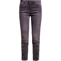 DRYKORN STRICT Jeansy Slim Fit grey. Szare rurki damskie DRYKORN. W wyprzedaży za 501,75 zł.
