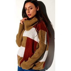 Sweter z golfem w kratę - capucino, l/xl. Sukienki damskie e-margeritka.pl, xl, bez wzorów, ze splotem, z długim rękawem. Za 159,99 zł.