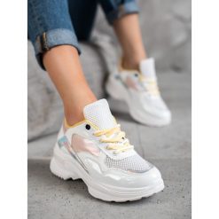 Stylowe sneakersy z eko skÓry. Sneakersy damskie SHELOVET, ze skóry ekologicznej. Za 89,90 zł.