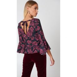 Bluzki damskie: NA-KD Boho Bluzka z dekoltem V – Purple,Multicolor