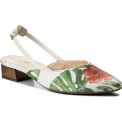 Sandały PETER KAISER - Carsta 22177/980 Multi Tropica Weiss Samoa. Białe klapki damskie Peter Kaiser, bez wzorów, ze skóry, bez obcasa, na obcasie. W wyprzedaży za 349,00 zł.