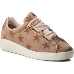 Sneakersy NOBRAND - Airy 13619 Nuage Star Pink. Różowe półbuty damskie Nobrand, na co dzień, bez wzorów, ze skóry, retro, bez obcasa, na płaskiej podeszwie, bez zapięcia. W wyprzedaży za 249,00 zł.