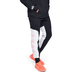 Under Armour Moments Spodnie dresowe Czarny. Czarne spodnie męskie Under Armour, s, bez wzorów, z bawełny. Za 326,95 zł.