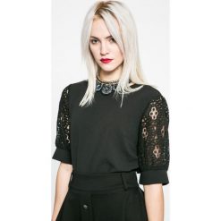 Topy damskie: Silvian Heach – Top