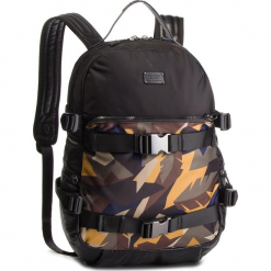 Plecak GUESS - Saint Moritz HM6581 POL91 BML. Czarne torby męskie skórzane Guess, z aplikacjami, z materiału. Za 499,00 zł.