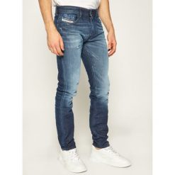 Jeansy Skinny Fit Diesel Thommer 00SB6D 0095R. Niebieskie jeansy męskie Diesel, m, bez wzorów, z elastanu. W wyprzedaży za 719,00 zł.