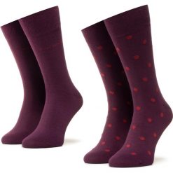 Zestaw 2 par wysokich skarpet unisex TOM TAILOR - 90182 Bordeaux 731. Czerwone skarpetki damskie Tom Tailor, bez wzorów, z elastanu. Za 35,00 zł.