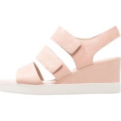 Czółenka: ecco SHAPE WEDGE PLATEAU Sandały na platformie rose dust
