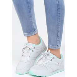 Szaro-Miętowe Buty Sportowe Frame. Buty sportowe damskie Born2be. Za 49,99 zł.