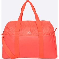 Adidas Performance - Torba. Pomarańczowe torebki damskie sportowe marki adidas Performance, w paski, z poliesteru, sportowe, na ramię. W wyprzedaży za 179,90 zł.