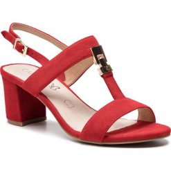Sandały CAPRICE - 9-28303-22 Red Suede 524. Czerwone klapki damskie Caprice, bez wzorów, ze skóry, bez obcasa, na obcasie. W wyprzedaży za 169,00 zł.